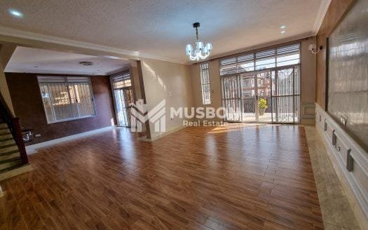 New 6 bedroom house for sale