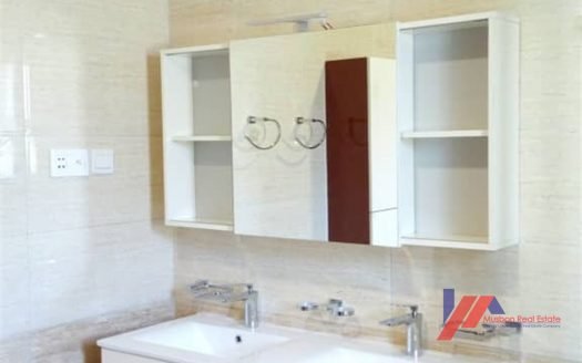 Villas for sale in Entebbe