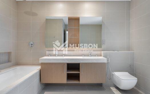 Luxurious mansion for sale in Kigo