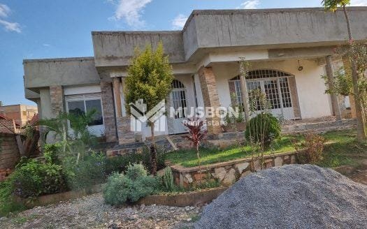 House for sale in Nansana on 40 decimals