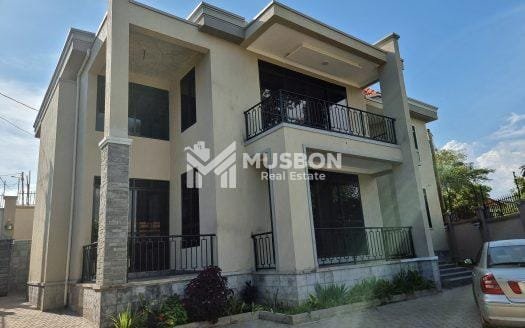 Hill view 6bedroom mansion in Kiwatule