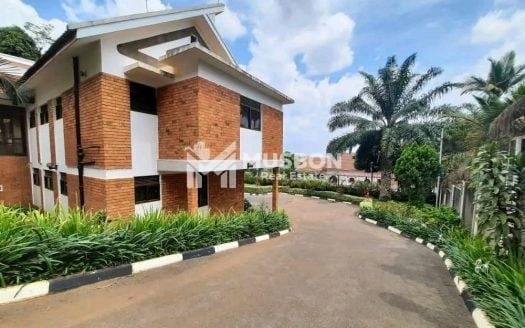 DIPLOMATIC 6BEDROOM  HOUSE FOR RENT IN NAGURU KAMPALA