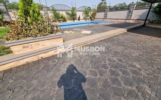 Luxurious mansion for sale in Kisaasi.