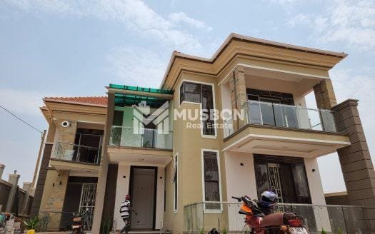 Executive Mansion in Kira