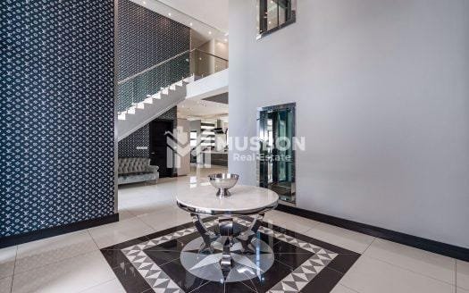 Lake front mansion for sale in Munyonyo