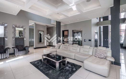 Lake front mansion for sale in Munyonyo