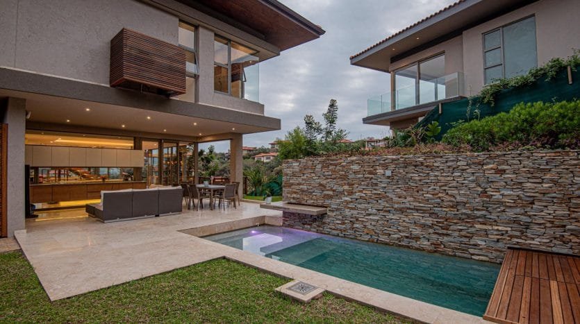 Houses for sale in Kisaasi