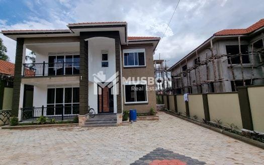 New mansion for sale in Najjera