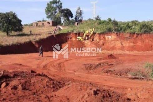 5 acres for sale along Masaka-Mbarara highway