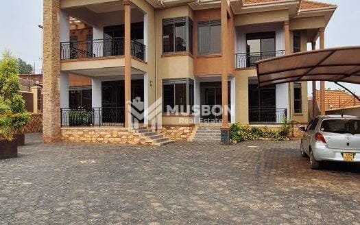 Mansion for sale in Kisaasi