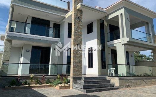 Modern mansion for sale in Kyanja