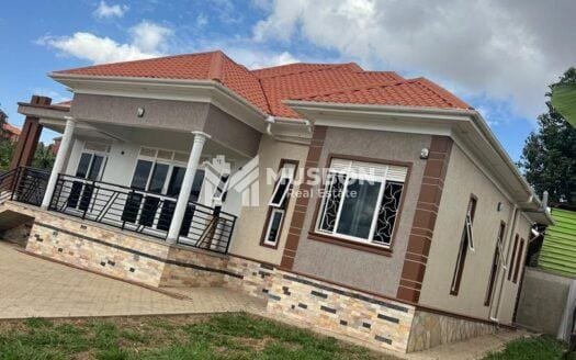 New house for sale in Kira