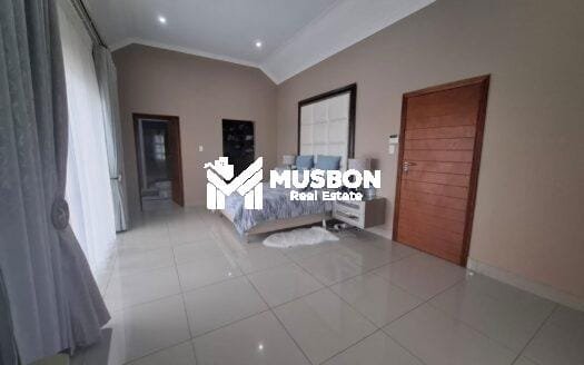 Town house for sale in Kira