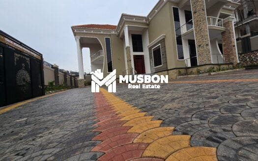 Splendid Najjera Mansion