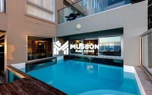 Mansion for sale in Bunga