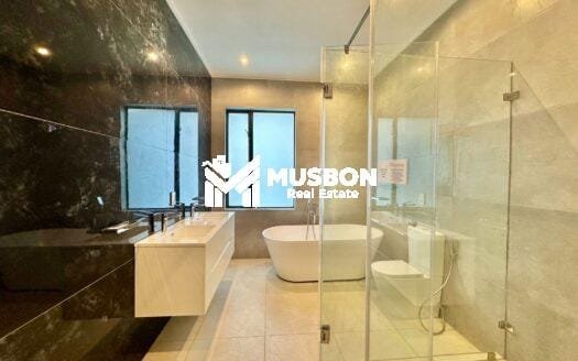 Mansion for sale in Bunga
