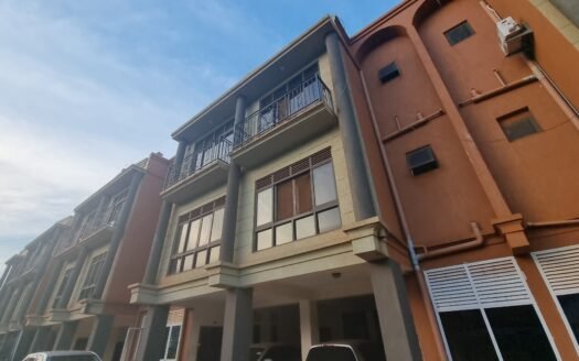 Bank sale Five bed town house in Naguru