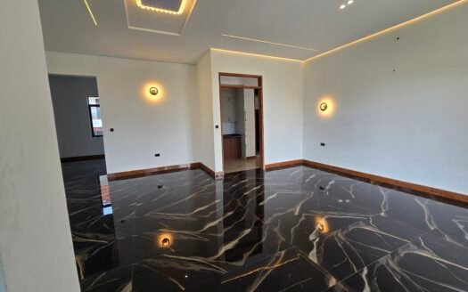 Mansion for sale in Kigo
