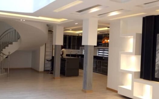 Mansion for sale in Namugongo
