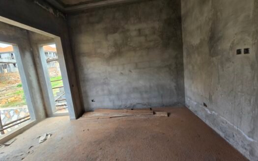 Bank sale House for sale in Kira