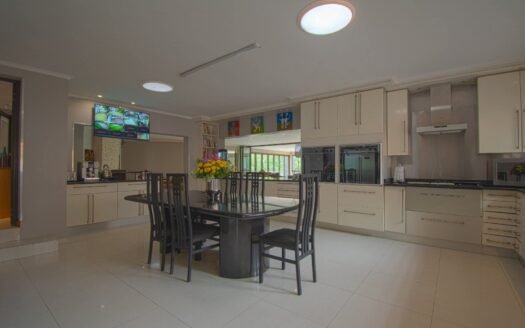 Amazing mansion in kyanja