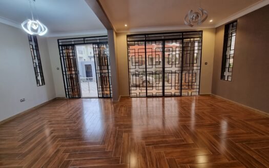 Luxurious house for sale in kira