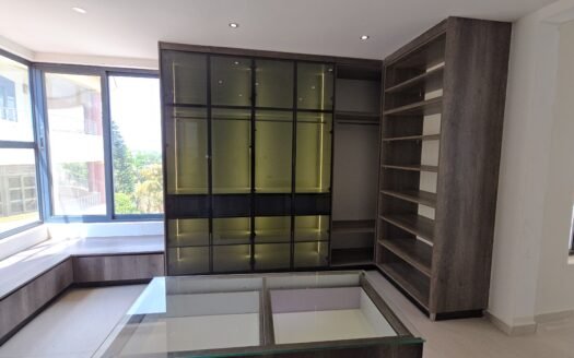 House for sale in kira